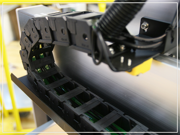 Axiom Precision CNC Cable Track Chain